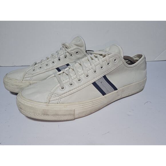 Converse Chuck Taylor Low White Leather Sneakers Shoes M10/W11.5 Unisex - Picture 1 of 11